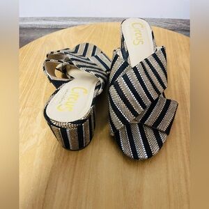 Circus Sam Edelman. Blocked heel slide. Size 8. Stripe. Worn Once.